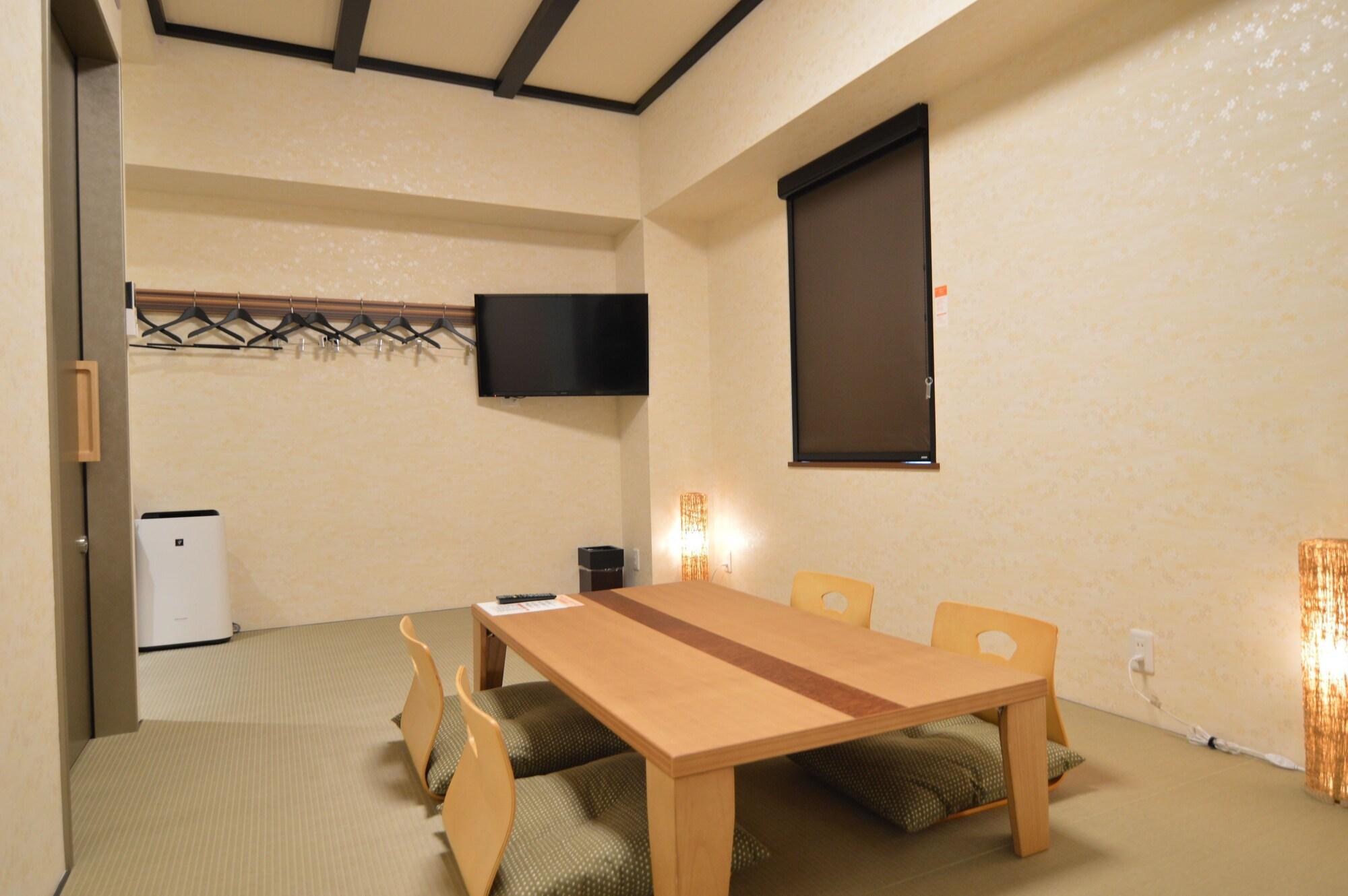 Queens Hotel Chitose Chitose  Esterno foto